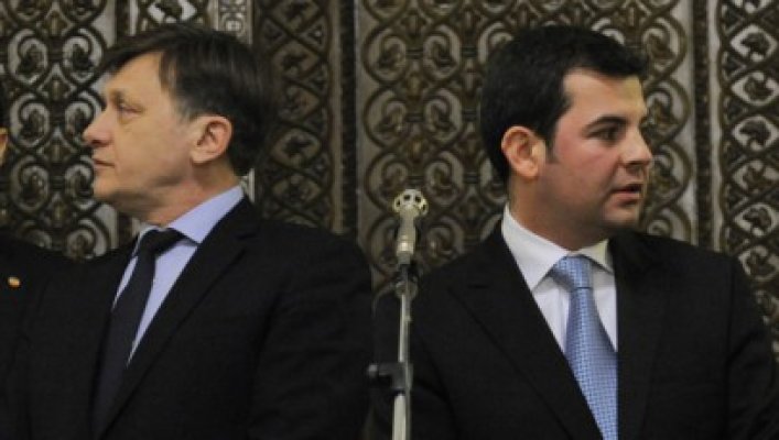 Constantin: Îi degrevăm pe liberali de a negocia protocoale de colaborare cu PC în fiecare judeţ